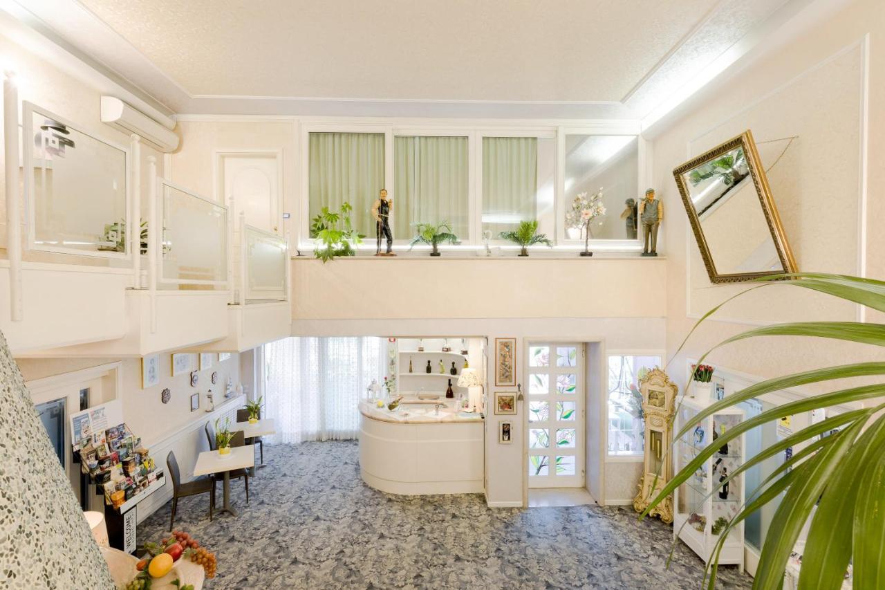 Lilla Hotel Desenzano del Garda