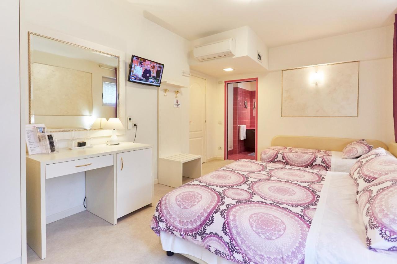 Hotel Lilla 3*