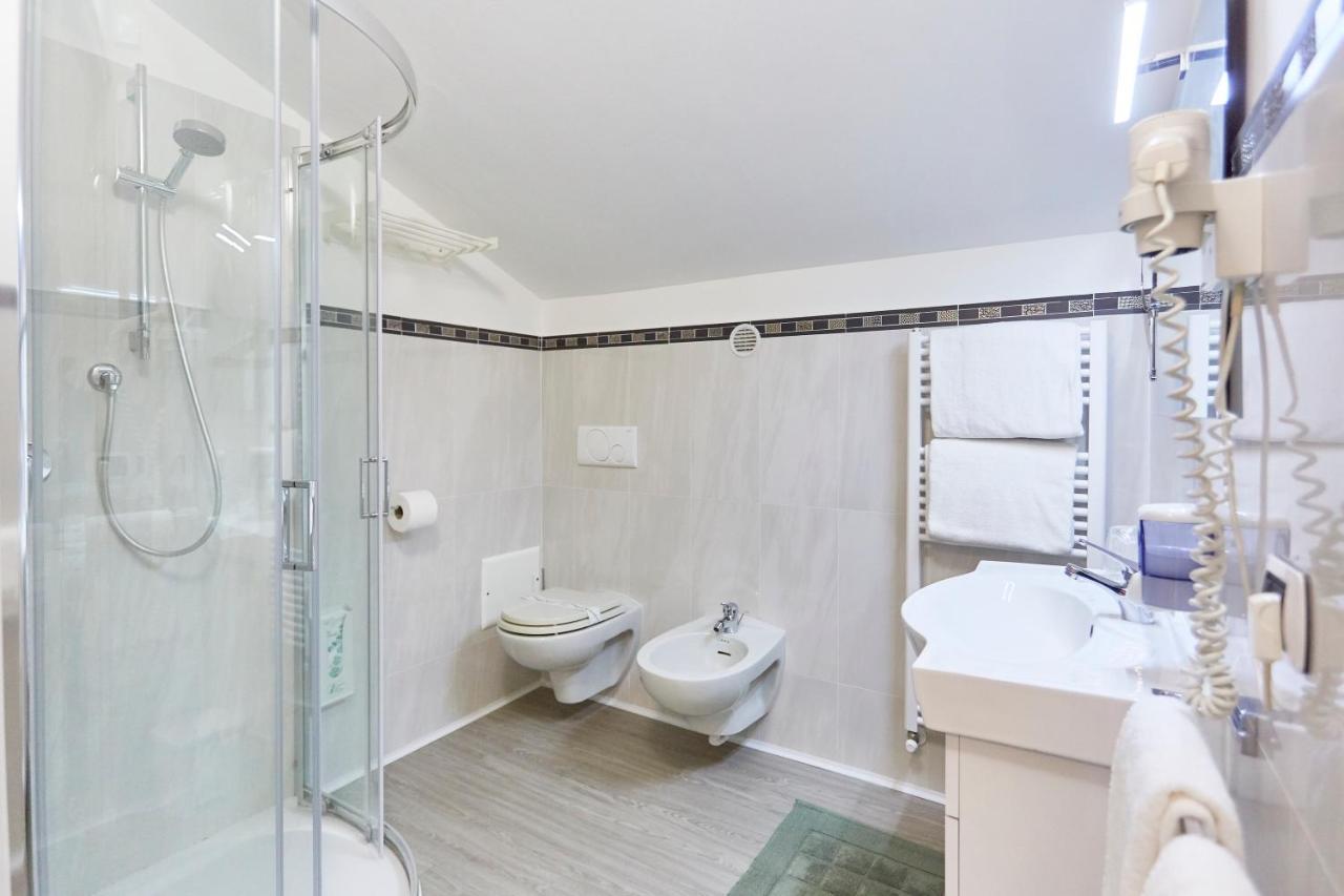 Hotel Lilla 3*