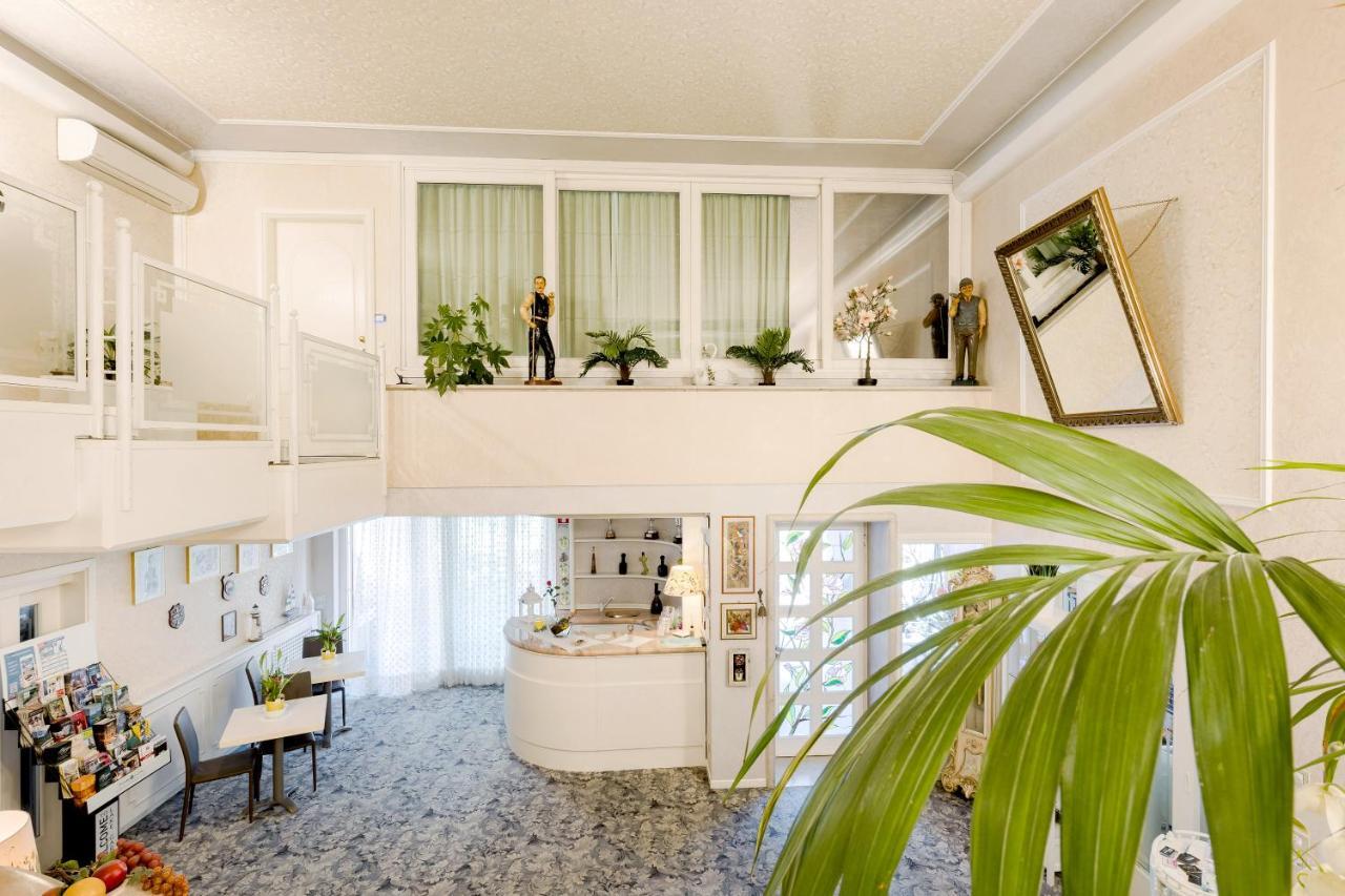 Lilla Hotel Desenzano del Garda